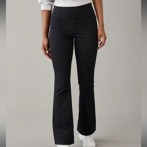AE Pull-On High-Waisted Kick Bootcut Jeggings
